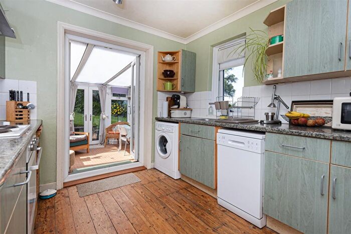 2 Bedroom Semi-Detached Bungalow For Sale In Back Lane, Queensbury, Bradford, BD13