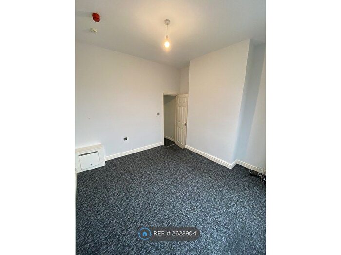 1 Bedroom Flat To Rent In St. Marys Crescent, Doncaster, DN1