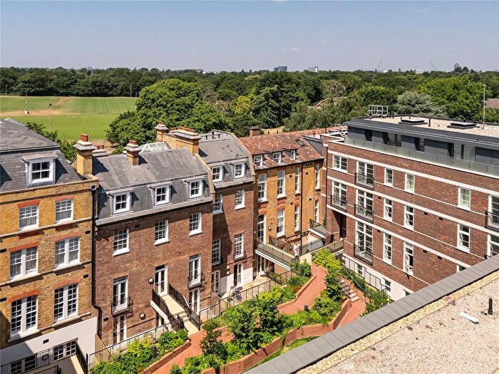 2 Bedroom Flat For Sale In Kew Foot Road, Richmond, TW9