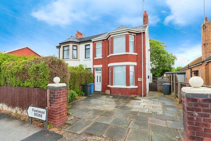 3 Bedroom Semi-Detached House For Sale In Fleetwood Road North, Thornton-Cleveleys, Lancashire, FY5