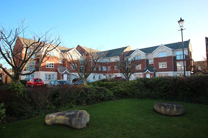 2 Bedroom Flat To Rent In Beatrice House, SR2