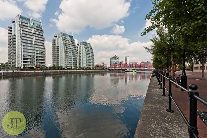 2 Bedroom Flat To Rent In The Quays, Salford, M50