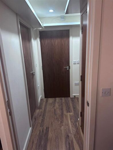 1 Bedroom Flat To Rent In The Gatehaus, Leeds Road, Bradford, BD1