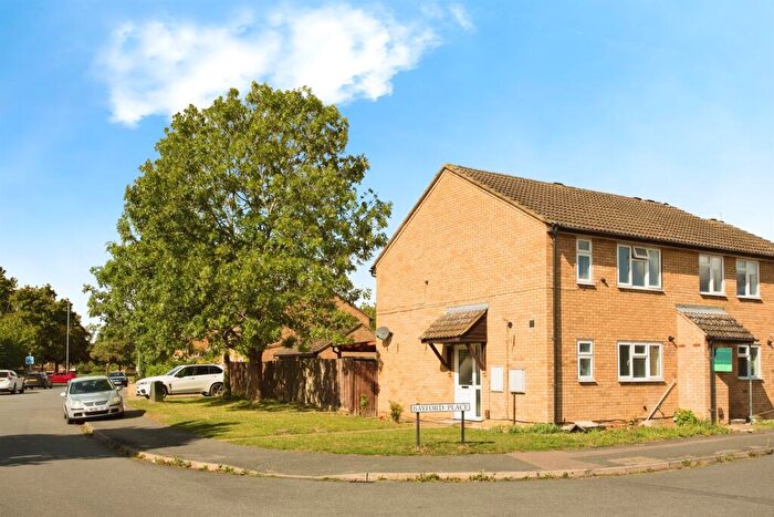 3 Bedroom End Of Terrace House For Sale In Armitage Way, Cambridge, CB4