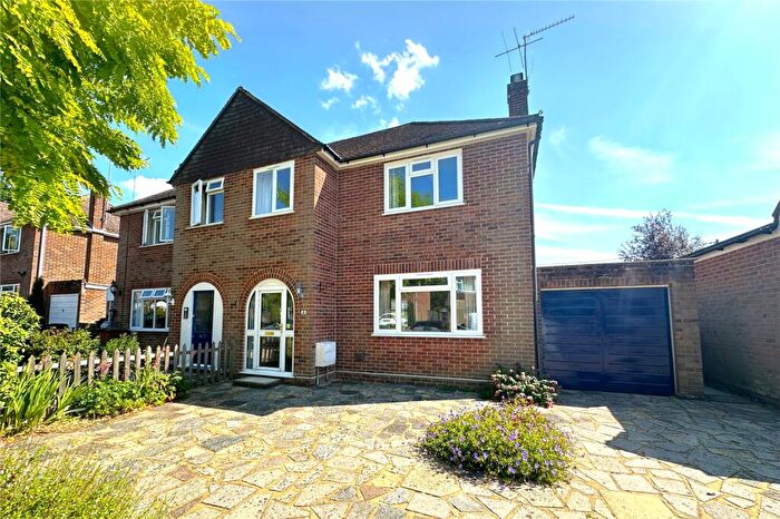 3 Bedroom Semi-Detached House For Sale In Rosemary Avenue, Ash Vale, Surrey, GU12