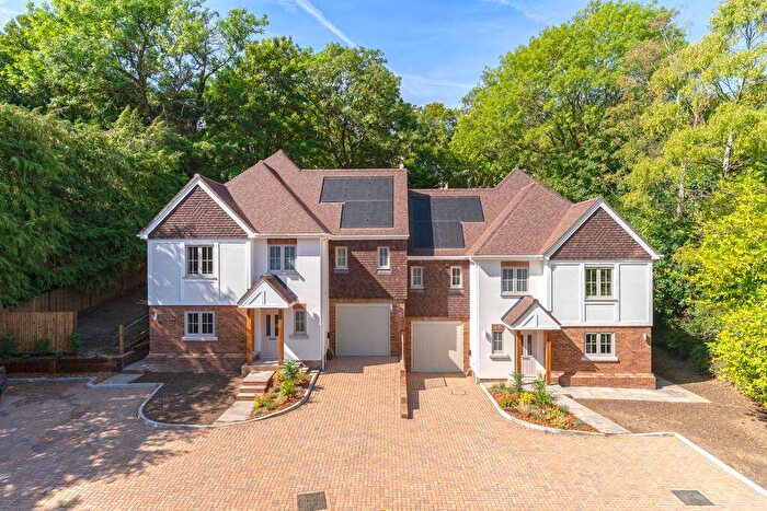 4 Bedroom Semi Detached House For Sale In Welcomes Road, Kenley, CR8