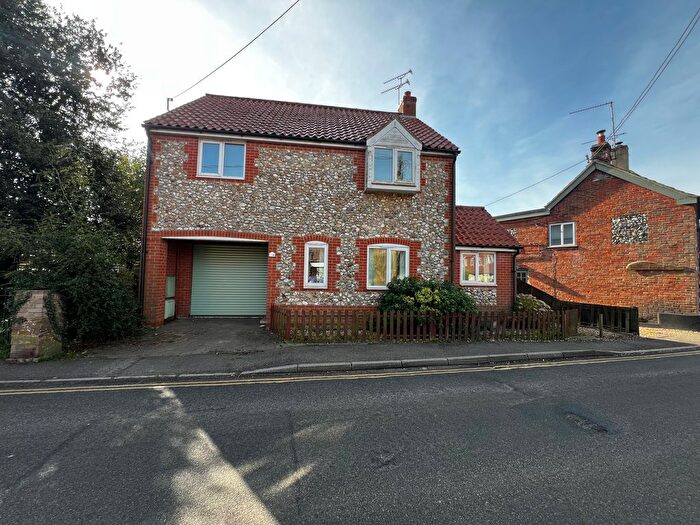 3 Bedroom Cottage To Rent In White Cross Road, Swaffham, PE37