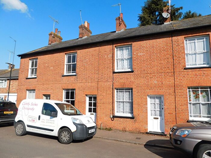 2 Bedroom Cottage To Rent In Prospect Place, Welwyn, AL6