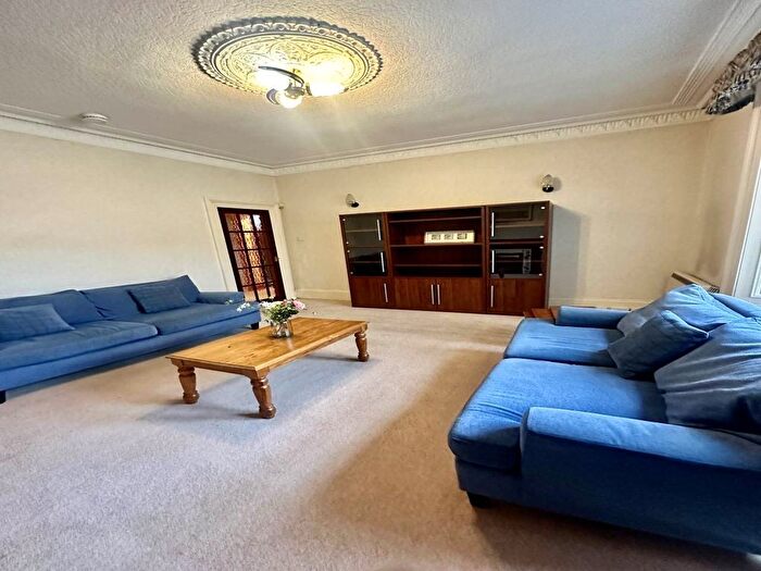 1 Bedroom Flat To Rent In Clepington Road, Dundee, DD3