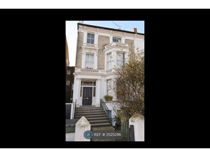 2 Bedroom Flat To Rent In St Marks Road, London, W10