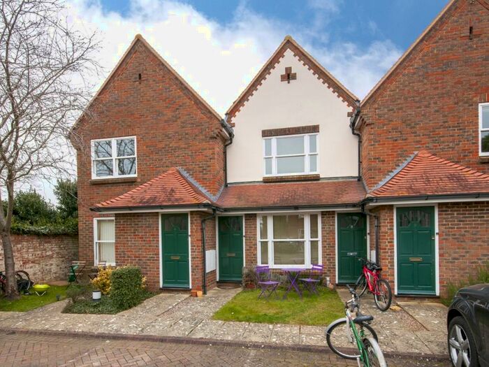 1 Bedroom Apartment To Rent In Summertown Court, Oxford, OX2