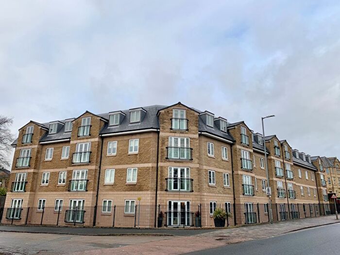2 Bedroom Flat To Rent In The Hub, Halifax, HX1