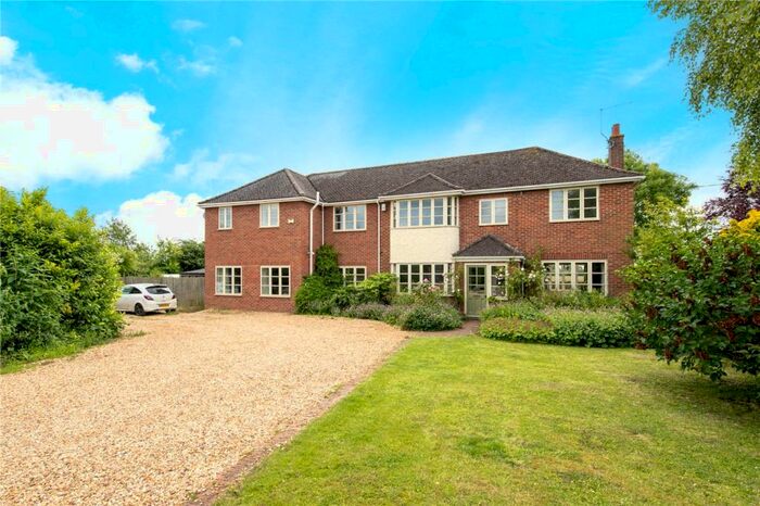 5 Bedroom Detached House For Sale In High Street, Thurlby, Bourne, Lincolnshire, PE10