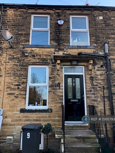 2 Bedroom Terraced House To Rent In Belle Vue Terrace, Guiseley, Leeds, LS20