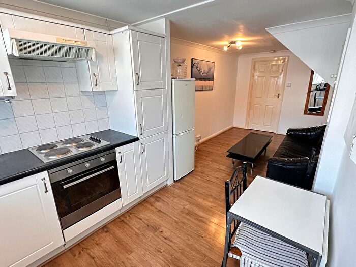 1 Bedroom Flat To Rent In Burnley Road, London, NW10