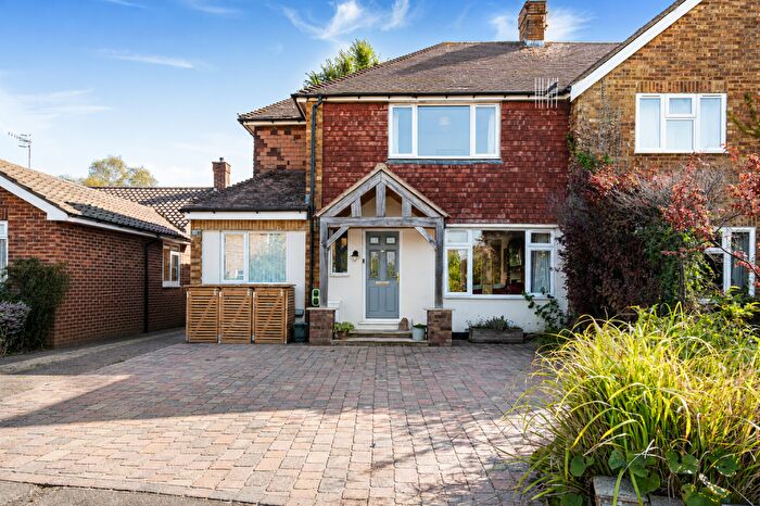 3 Bedroom Semi-Detached House For Sale In The Greenwood, Guildford, GU1