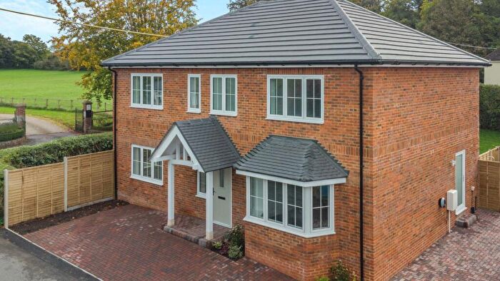 4 Bedroom Detached House For Sale In Crownfields, Odiham, Hook, Hampshire, RG29