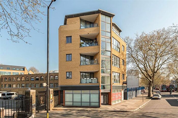 1 Bedroom Flat To Rent In Lambeth Road, Lambeth, SE1