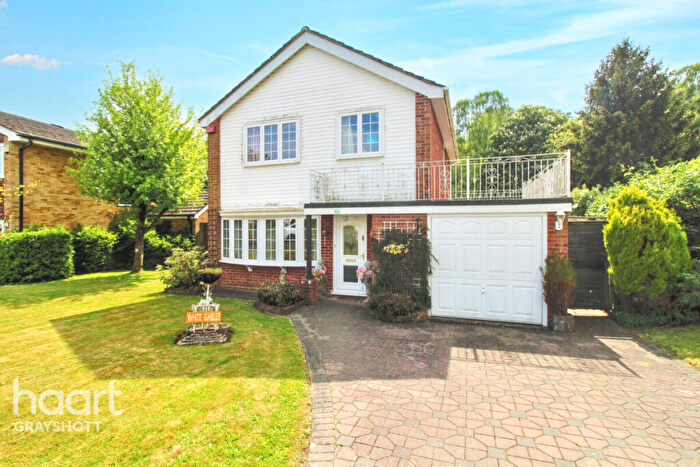 3 Bedroom Detached House For Sale In Bridle Close, Hindhead, GU26