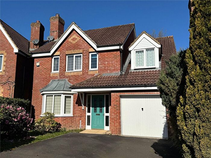 4 Bedroom Detached House For Sale In Danesbury Meadows, New Milton, Hampshire, BH25