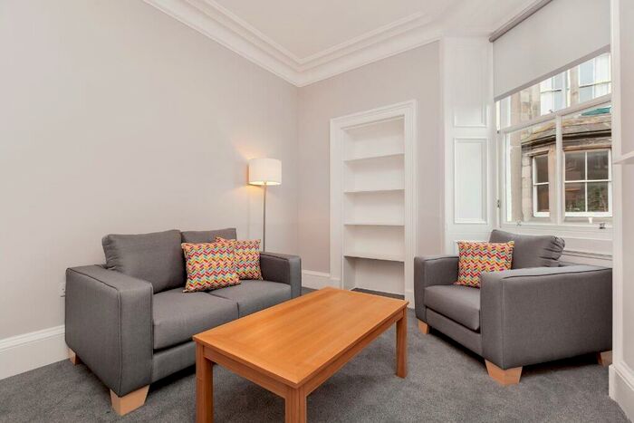 2 Bedroom Flat To Rent In Roseneath Terrace, Marchmont, Edinburgh, EH9
