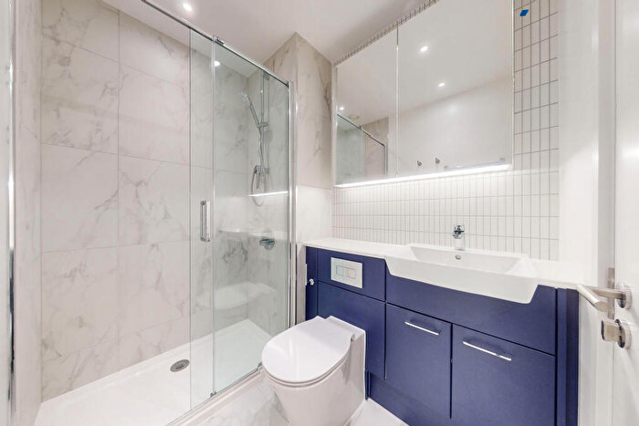 2 Bedroom Apartment To Rent In Parkside, SE17