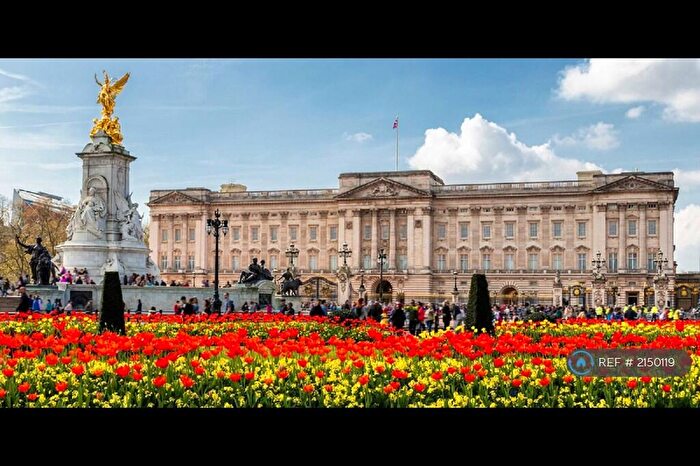 2 Bedroom Flat To Rent In Kingsmill, London, NW8