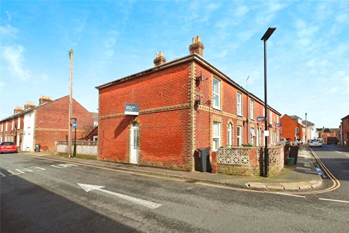 1 Bedroom Flat For Sale In New Street, Newport, Isle Of Wight, PO30