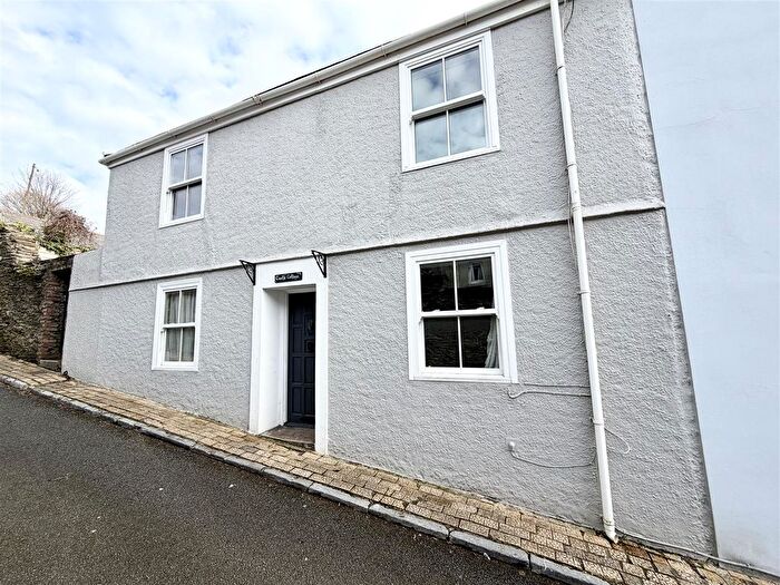 3 Bedroom End Terrace House For Sale In Plympton, Plymouth, PL7