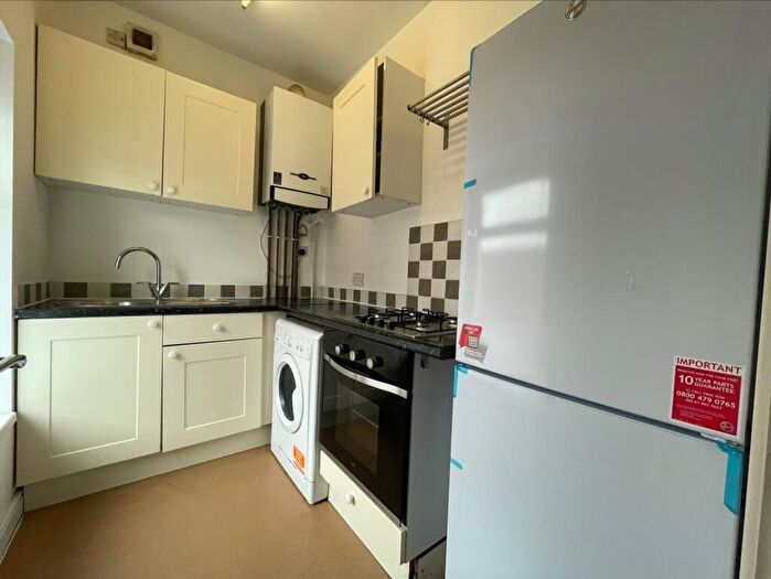 2 Bedroom Flat To Rent In Crwys Road, Cathays, CF24
