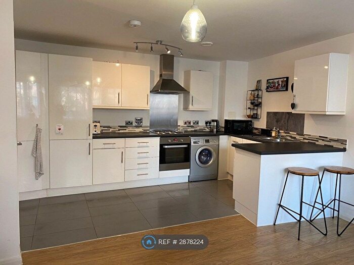 1 Bedroom Flat To Rent In Orchard Court, London, SE26