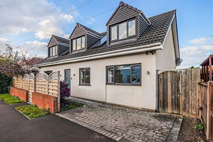 4 Bedroom Detached House For Sale In Davids Road, Bristol, BS14