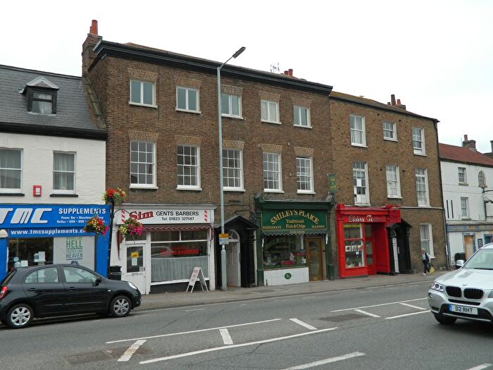 1 Bedroom Flat To Rent In East Reach, Taunton, Somerset, TA1