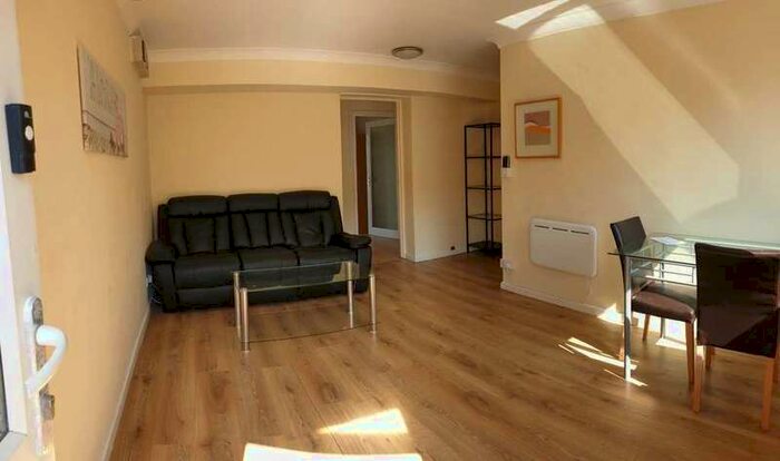 2 Bedroom Apartment To Rent In Trawler Road, Maritime Quarter, Swansea, SA1