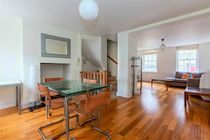 2 Bedroom Flat To Rent In Highgate High Street, Highgate Village, London, N6