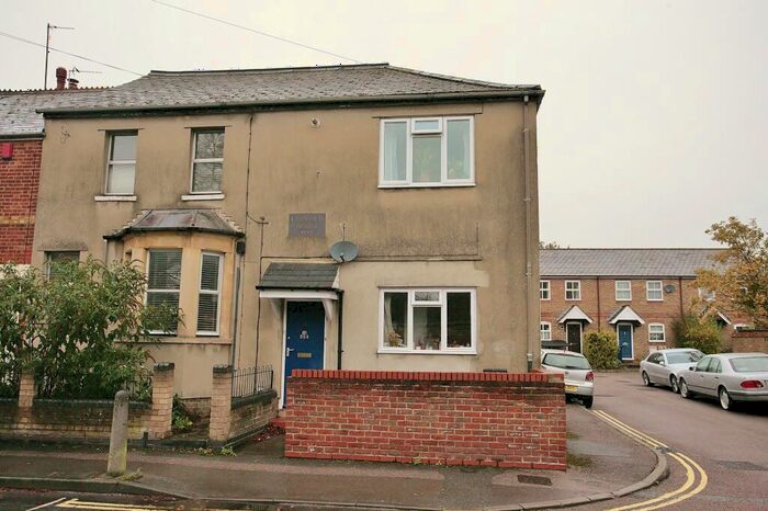 2 Bedroom Apartment To Rent In Cowley, Oxford, Oxfordshire, OX4