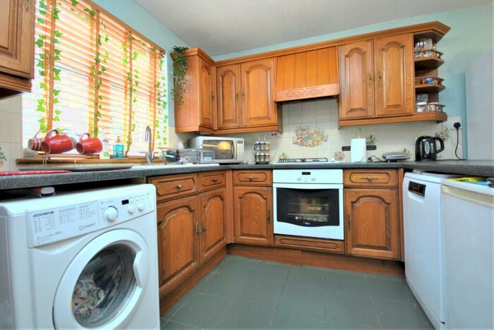 2 Bedroom Terraced House To Rent In Duddington Close London, SE9