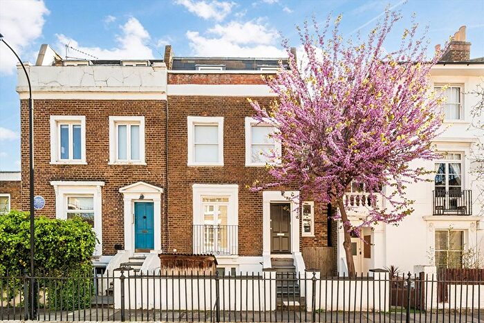 1 Bedroom Flat To Rent In Cambridge Grove, Hammersmith, W6