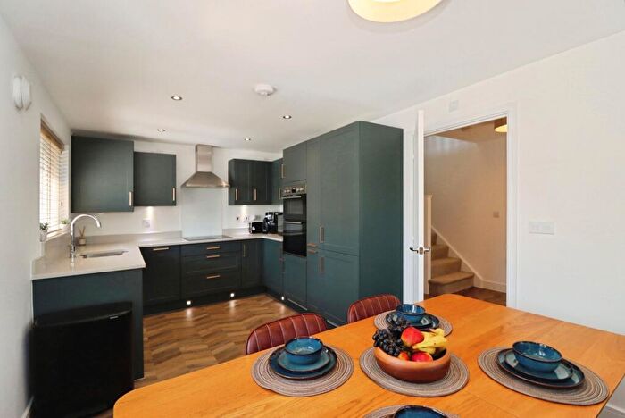 3 Bedroom Detached House For Sale In Cavendish Way, Bristol, Gloucestershire, BS10
