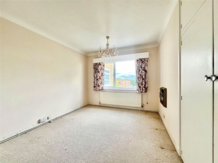 2 Bedroom Apartment For Sale In Wharncliffe Road, Highcliffe On Sea, Christchurch, Dorset, BH23