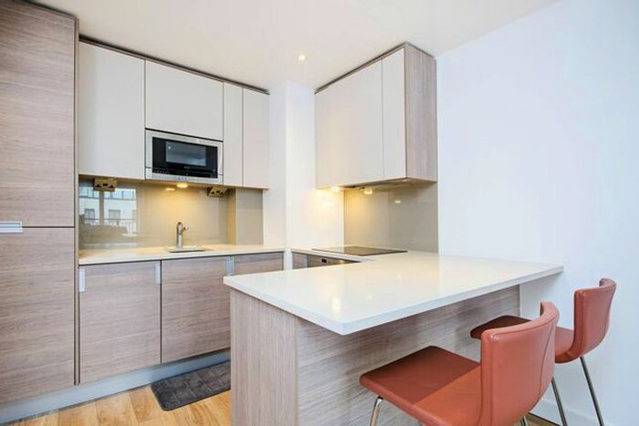 1 Bedroom Flat To Rent In Aerodrome Road, Colindale, London, NW9