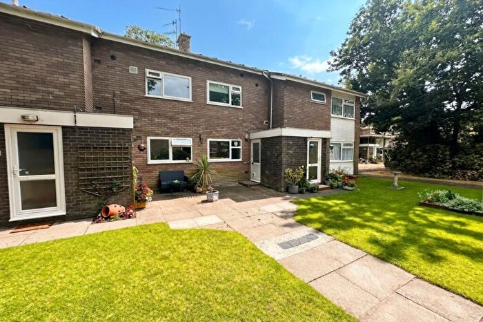 2 Bedroom Flat For Sale In Hoburne Gardens, Highcliffe, Dorset., BH23