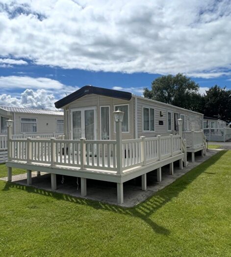 3 Bedroom Caravan For Sale In Blenheim, Broadway Lane, South Cerney, Gloucestershire, GL7