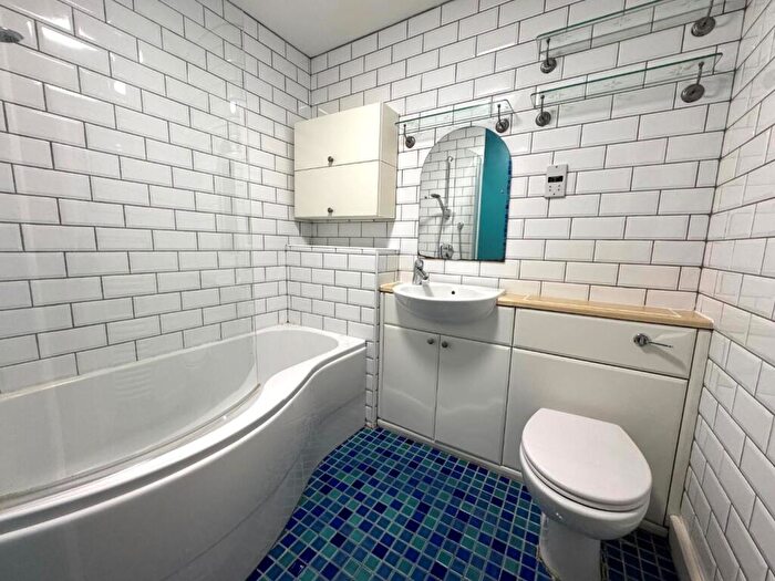 2 Bedroom Apartment To Rent In Tower Square, St James, Northampton, NN5