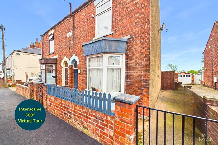 3 Bedroom Semi-Detached House For Sale In Barrow Road, New Holland, DN19