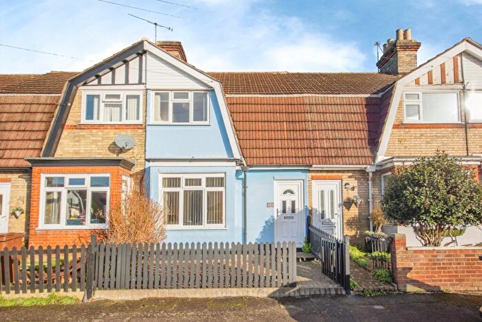 3 Bedroom Terraced House For Sale In Rayleigh Road, Ipswich, Suffolk, IP1