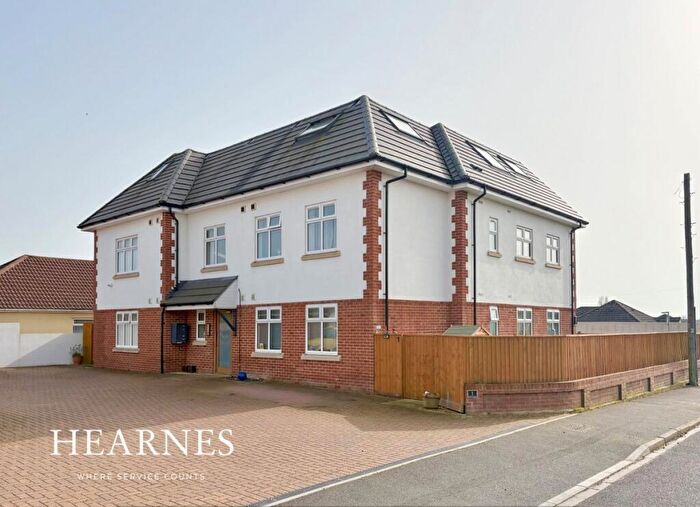 2 Bedroom Apartment For Sale In Good Road, Parkstone, Poole, BH12