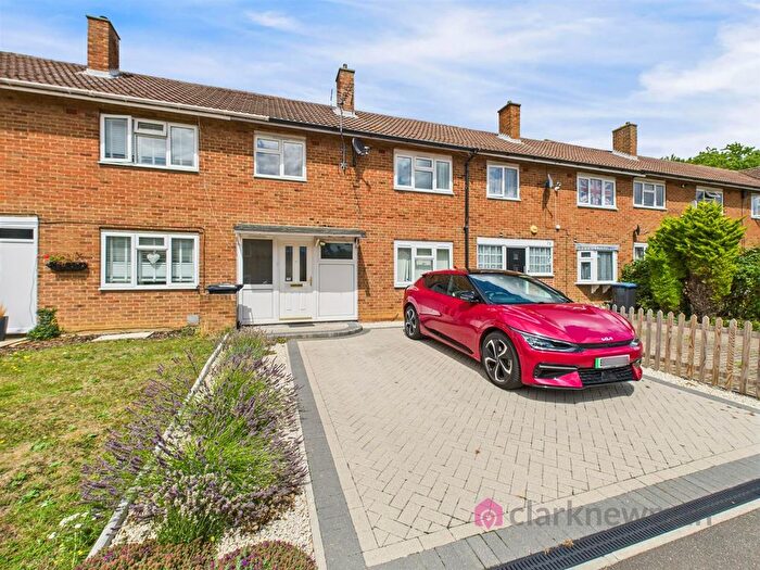 3 Bedroom Terraced House To Rent In Parsonage Leys, Harlow, CM20