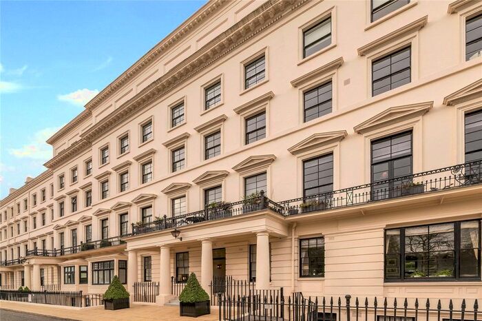 4 Bedroom Flat To Rent In Hyde Park Gardens, London, W2