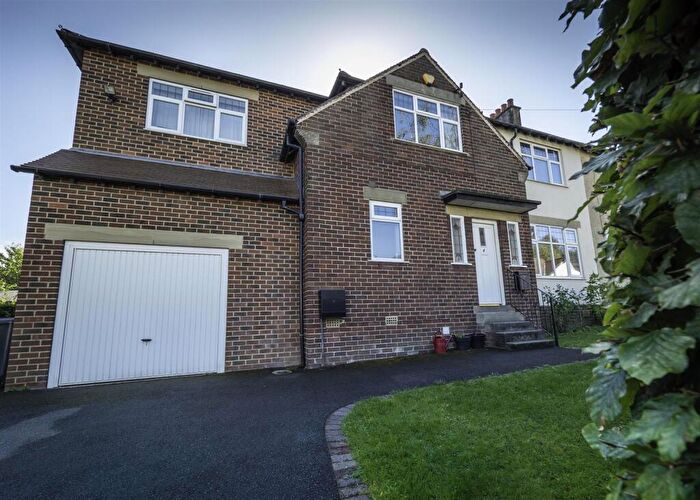 4 Bedroom House To Rent In Parklands, Ilkley, LS29